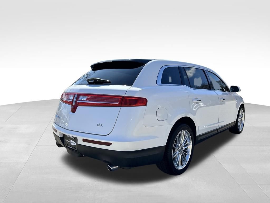 Used 2018 Lincoln MKT AWD w/ Technology Package image 8