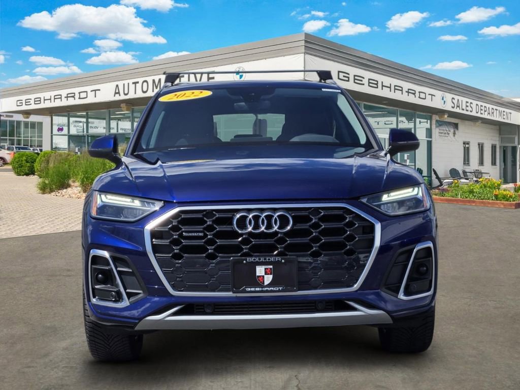 Used 2022 Audi Q5 2.0T Premium w/ Convenience Package AWD/4WD image 2