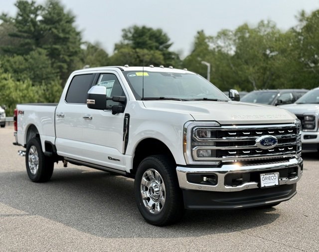 New 2025 Ford F250 Lariat w/ Lariat Ultimate Package