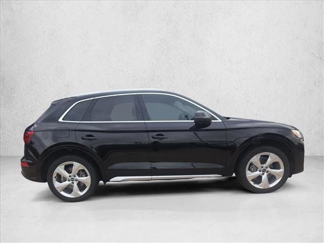Used 2021 Audi Q5 2.0T Premium Plus w/ Premium Plus Package AWD/4WD video 4