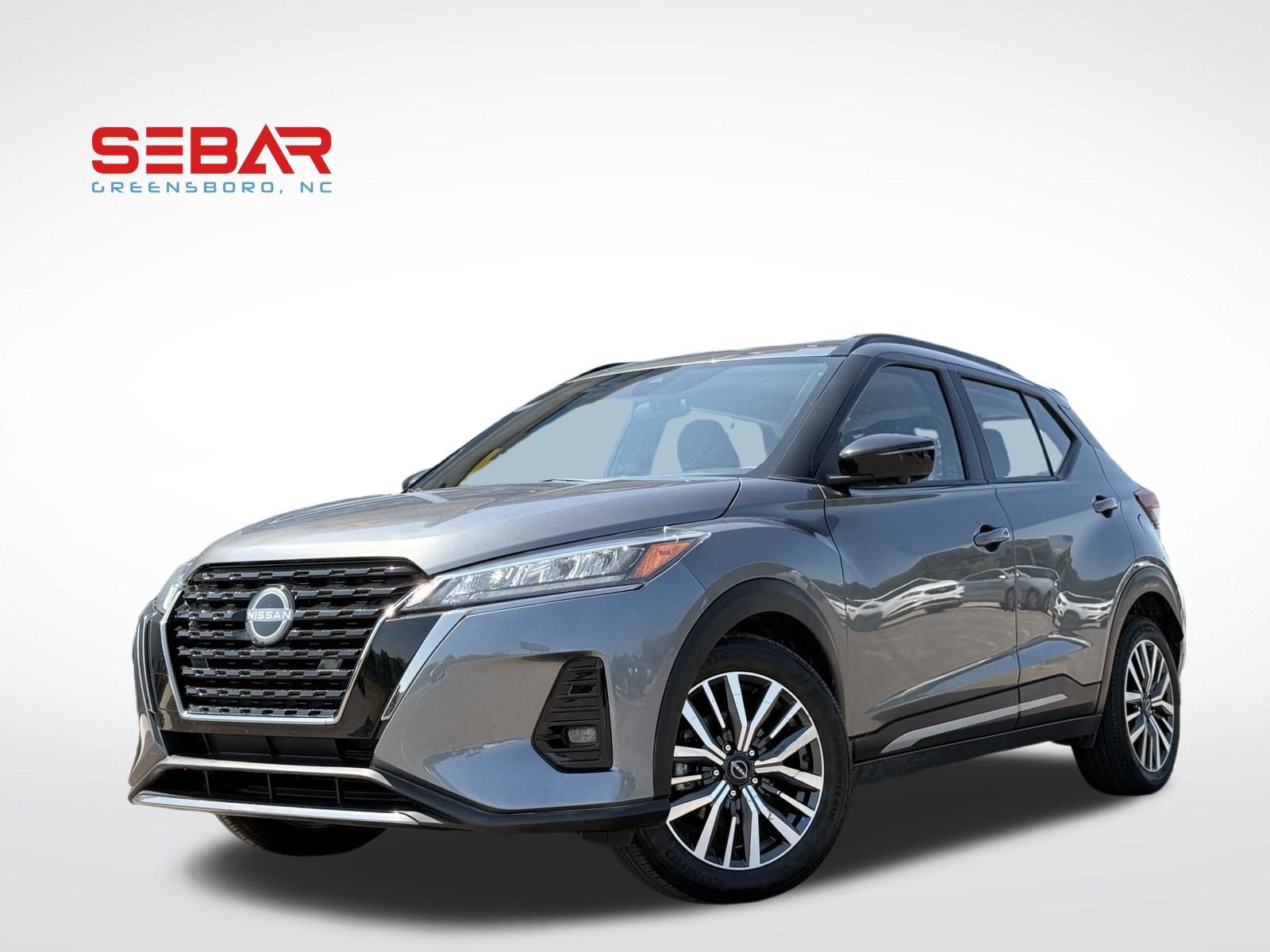 Used 2024 Nissan Kicks SR image 1