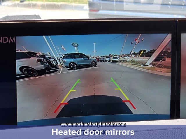 New 2027 Lincoln Navigator Premiere AWD/4WD image 21