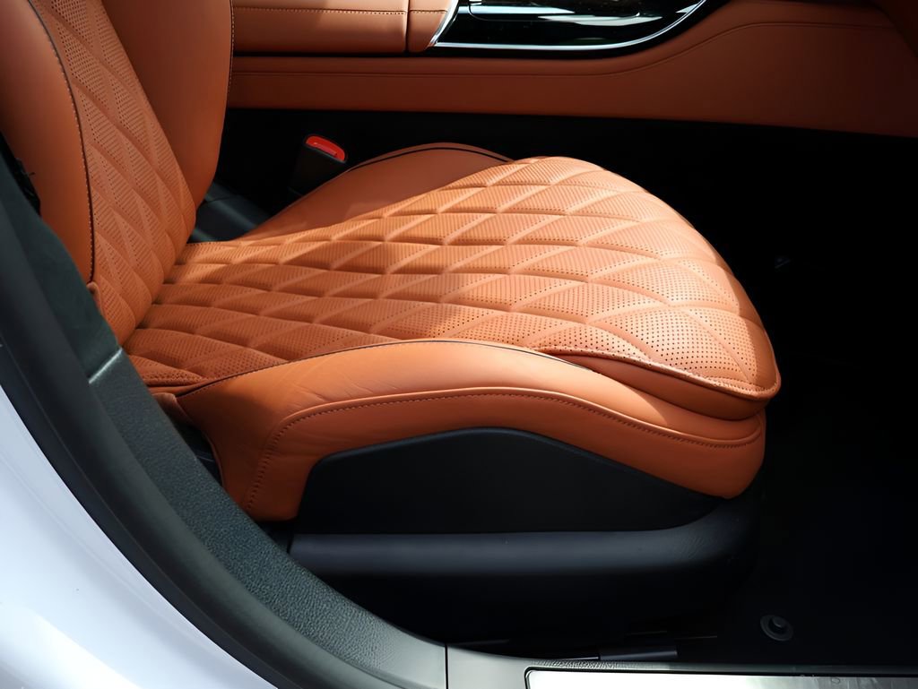 Certified 2025 Mercedes-Benz S 580e 4MATIC Sedan image 10