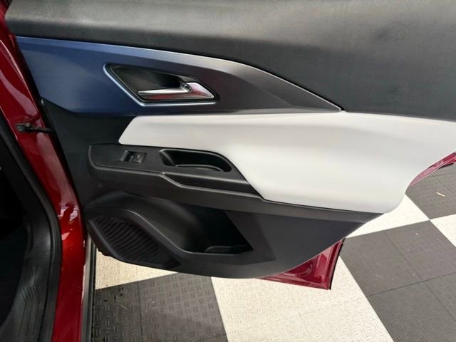 New 2026 Chevrolet Equinox EV LT FWD image 25