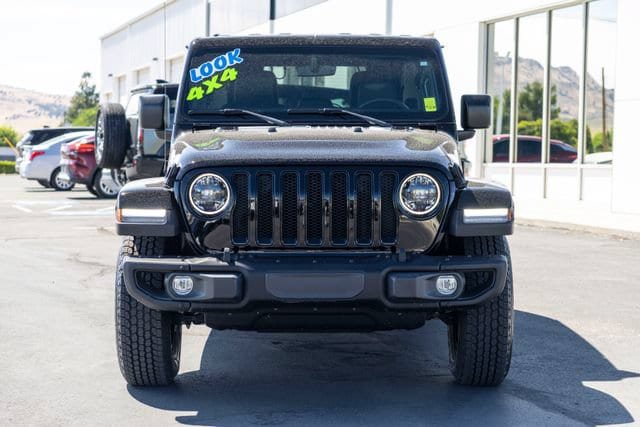 Used 2023 Jeep Wrangler Unlimited Sport AWD/4WD image 2