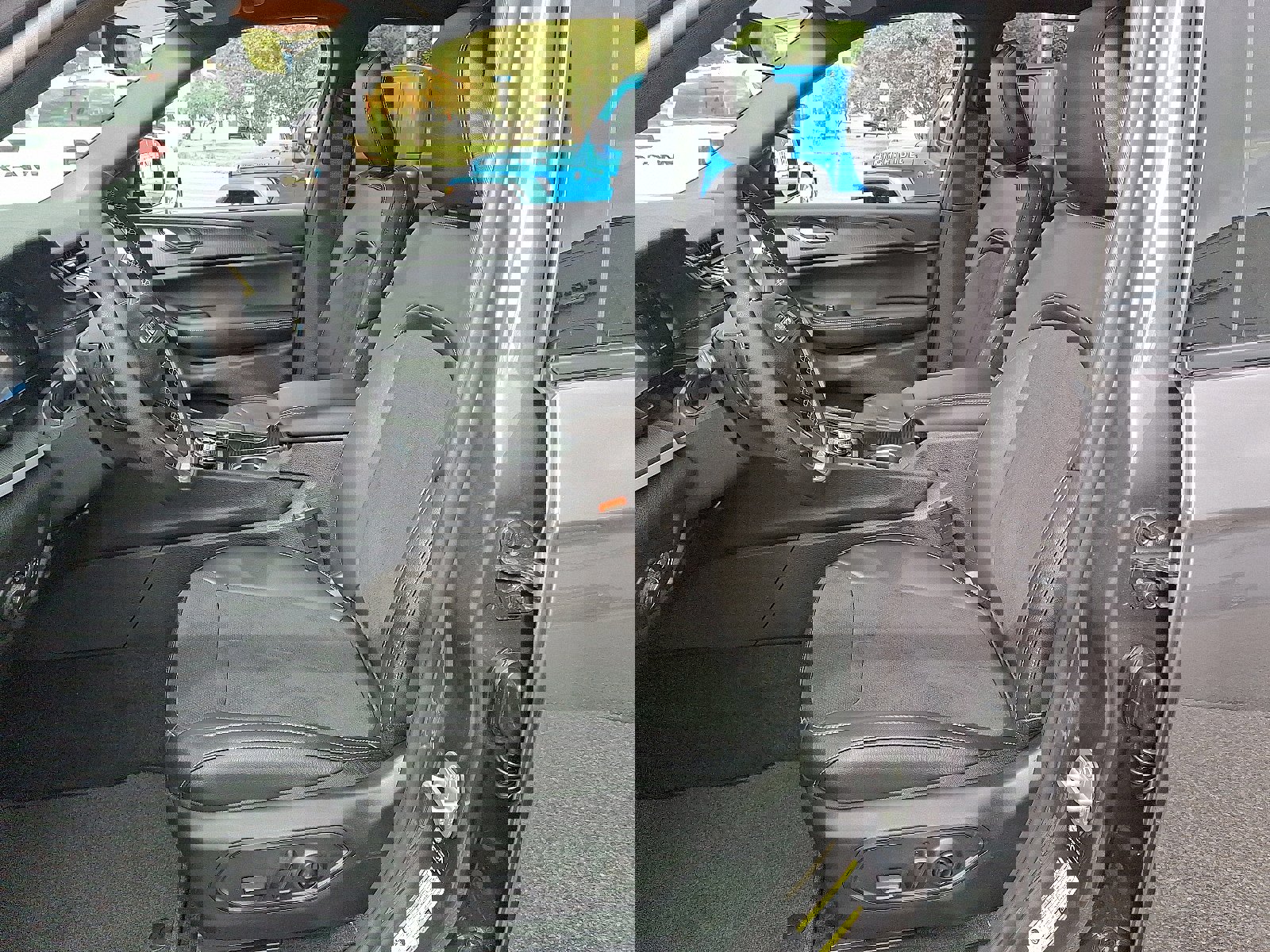 New 2025 Jeep Grand Cherokee L Altitude image 12