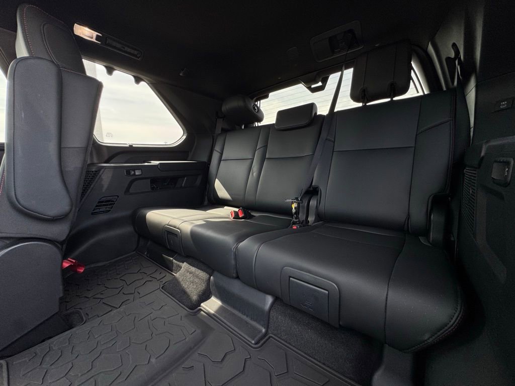 Used 2025 Toyota Sequoia TRD Pro AWD/4WD image 22