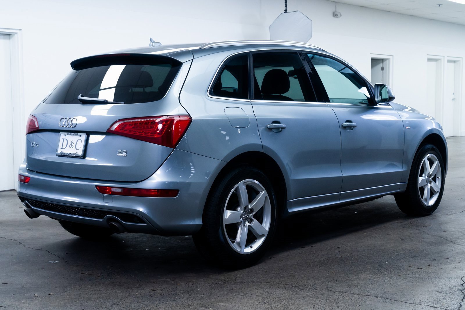 Used 2011 Audi Q5 3.2 Prestige image 6