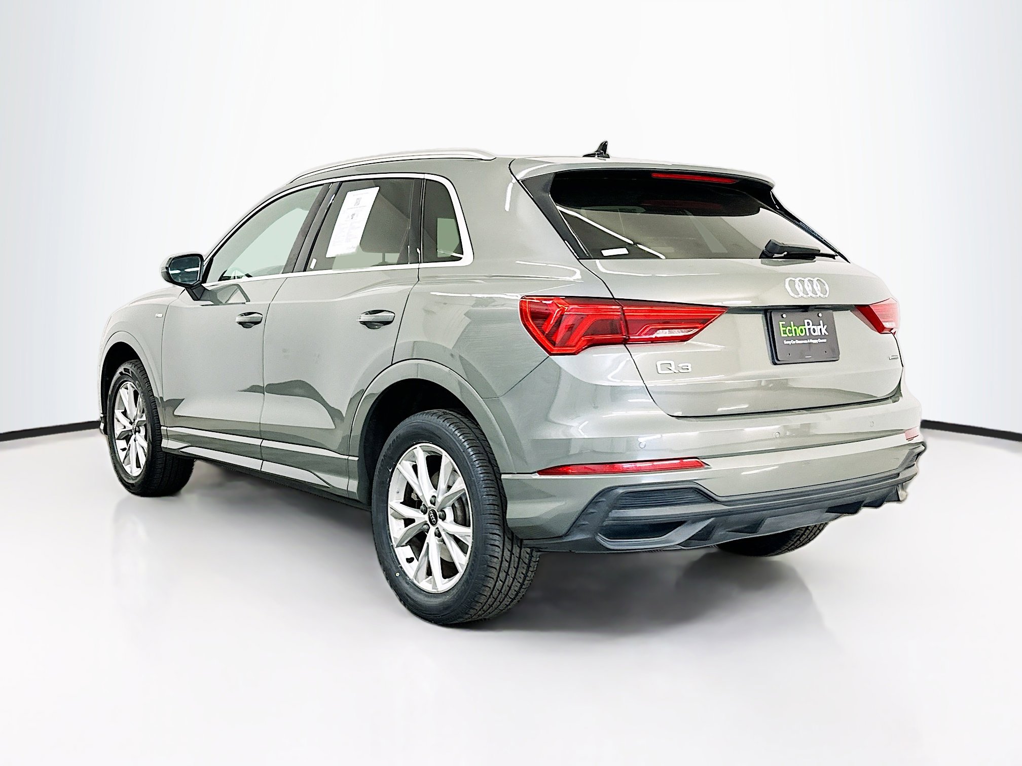 Used 2025 Audi Q3 2.0T Premium AWD/4WD image 5