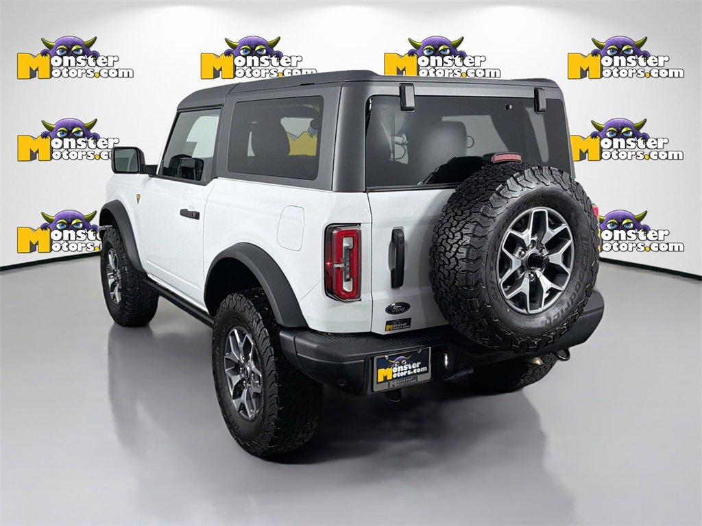 Used 2024 Ford Bronco Badlands image 7