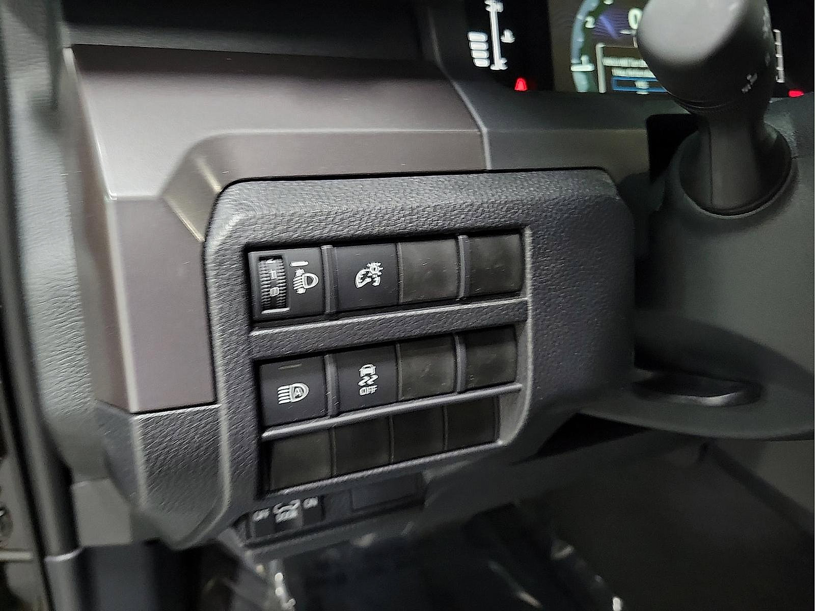 New 2026 Toyota Tacoma SR5 AWD/4WD image 11