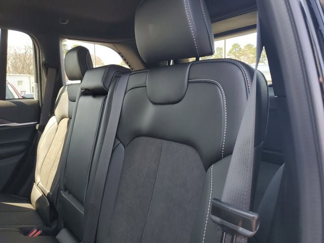 New 2026 Jeep Grand Cherokee Altitude AWD/4WD image 14