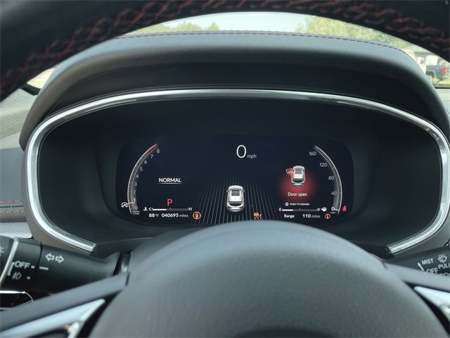 Used 2023 Acura MDX A-Spec image 11