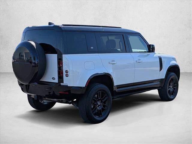 Used 2023 Land Rover Defender 110 X-Dynamic SE AWD/4WD image 5
