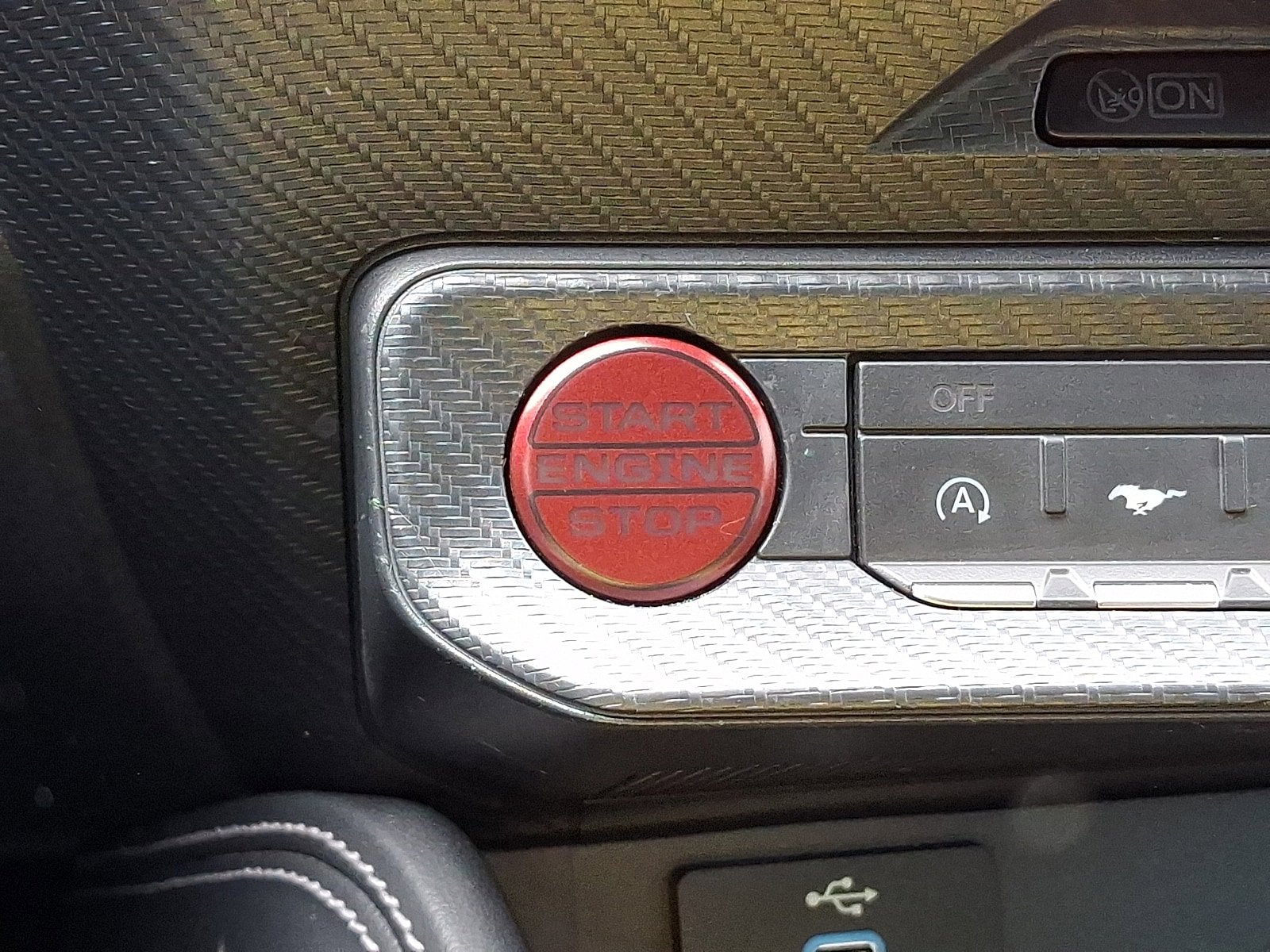 Certified 2024 Ford Mustang Premium RWD image 22