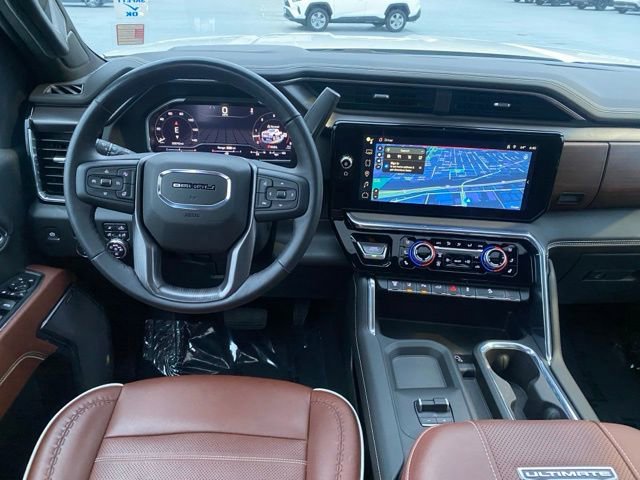 Used 2024 GMC Sierra 3500 Denali Ultimate image 12