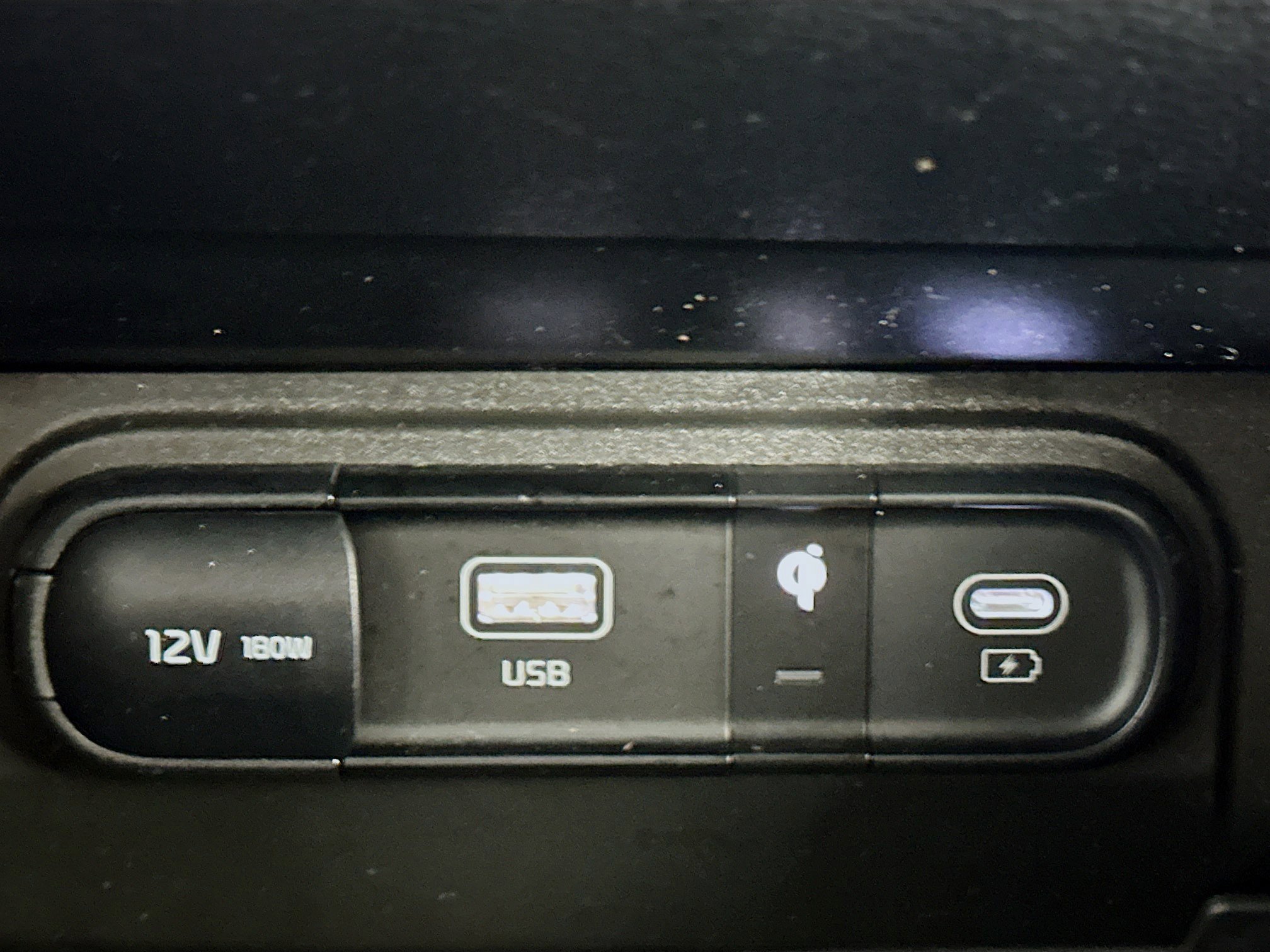 Used 2024 Kia Sportage EX image 26