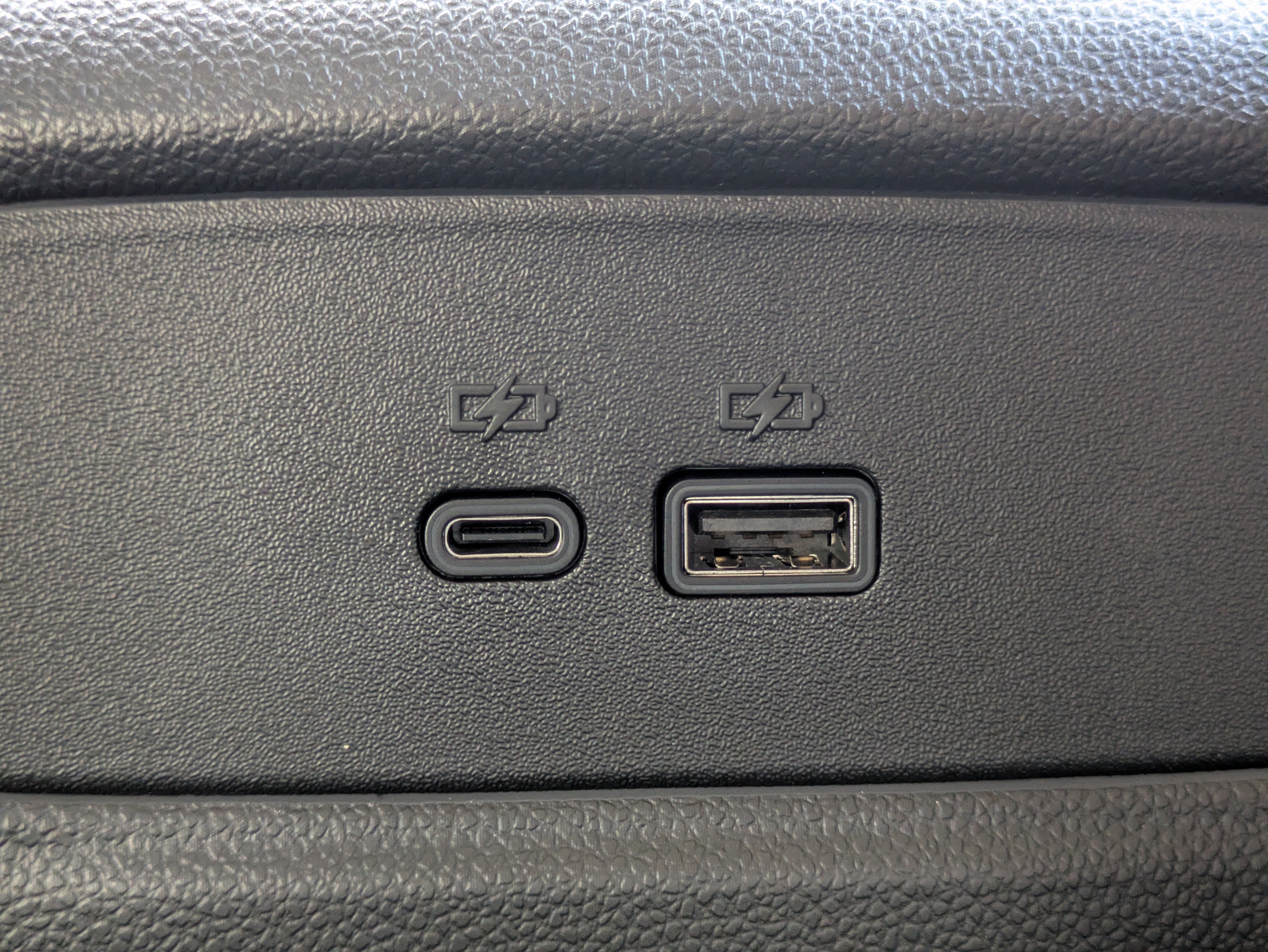 New 2026 Chevrolet Trax LT w/ Driver Confidence Package image 9