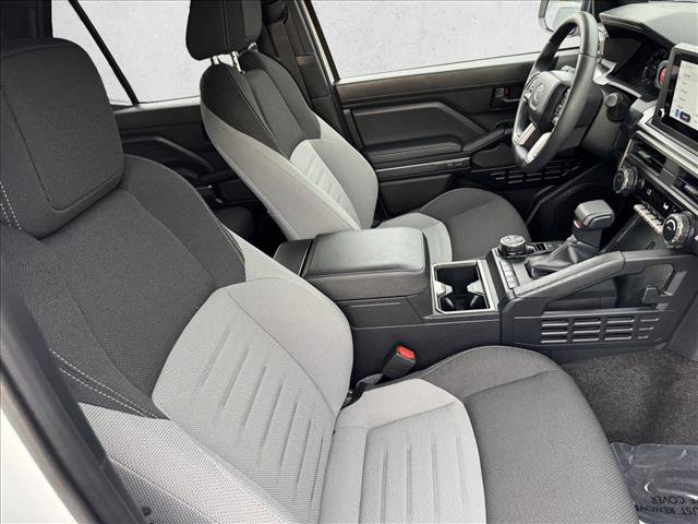 Certified 2025 Toyota 4Runner TRD Off-Road AWD/4WD image 18