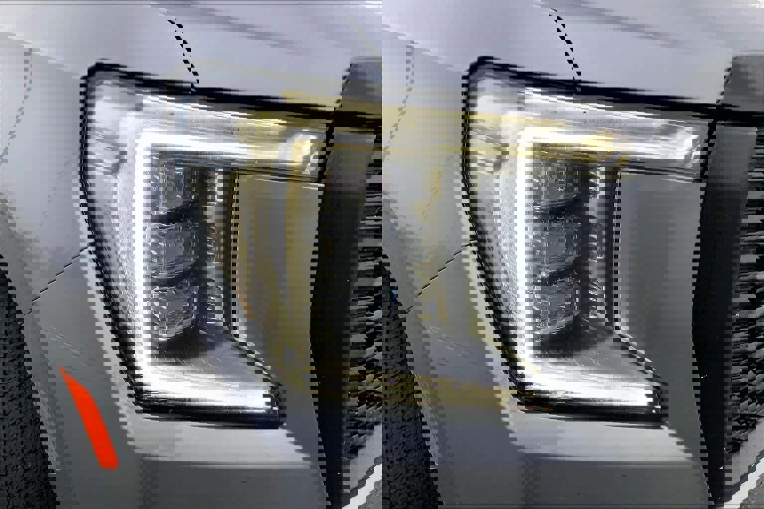 Used 2021 GMC Yukon XL Denali image 27