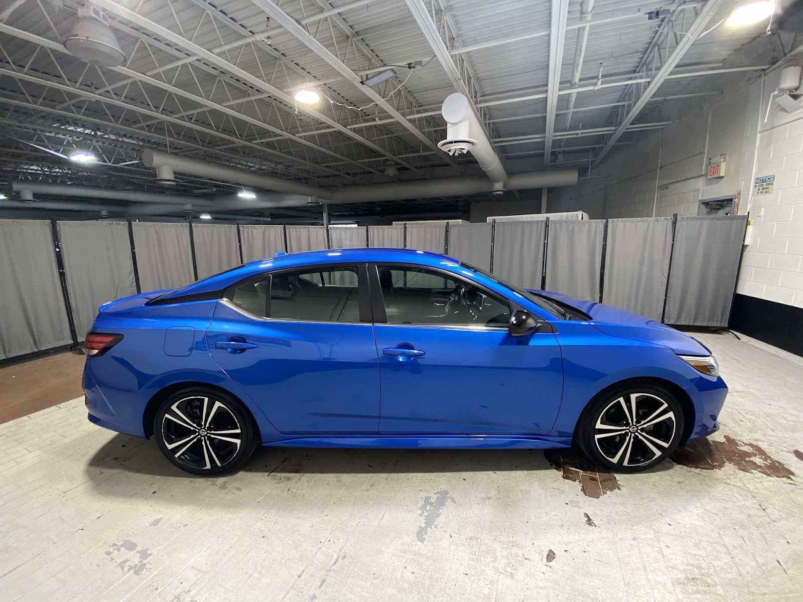 Used 2023 Nissan Sentra SR w/ Electronics Package image 27