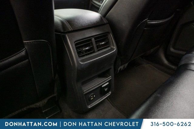Used 2022 Ford Edge Titanium image 24