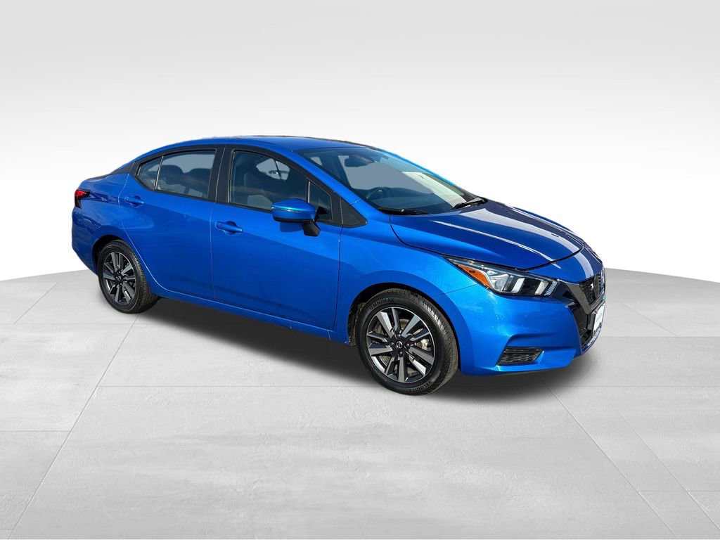 Used 2021 Nissan Versa SV image 1