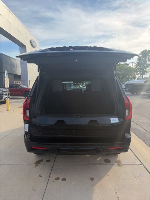 New 2026 Ford Expedition Platinum w/ Stealth Performance Package AWD/4WD image 12
