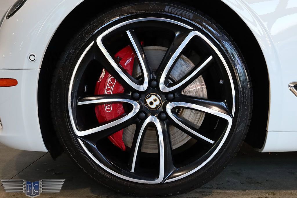 Used 2020 Bentley Continental GT V8 image 35