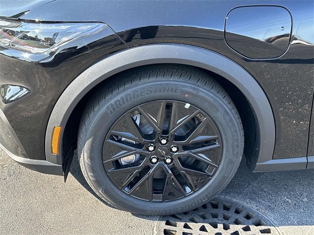 New 2025 Ford Mustang Mach-E Select image 9