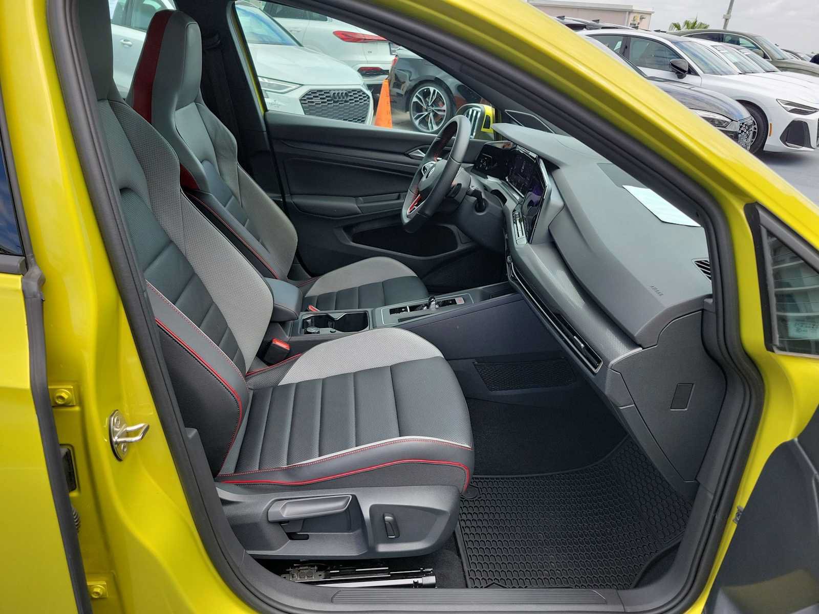 Used 2022 Volkswagen GTI Autobahn FWD image 20