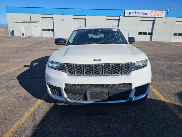 Used 2021 Jeep Grand Cherokee L Laredo w/ Luxury Tech Group I image 2