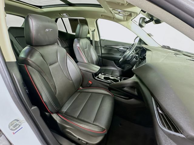 Used 2023 Buick Envision Essence w/ Sport Touring Package AWD/4WD image 36