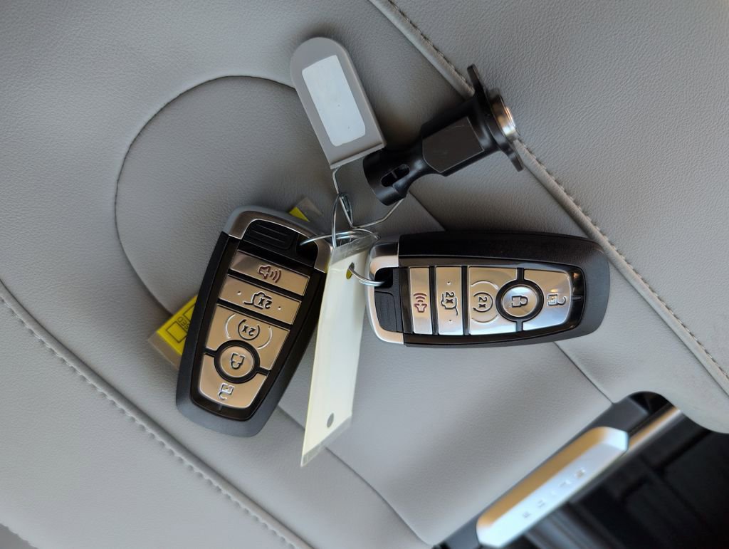 New 2026 Ford Expedition Platinum w/ Driver's Package image 37