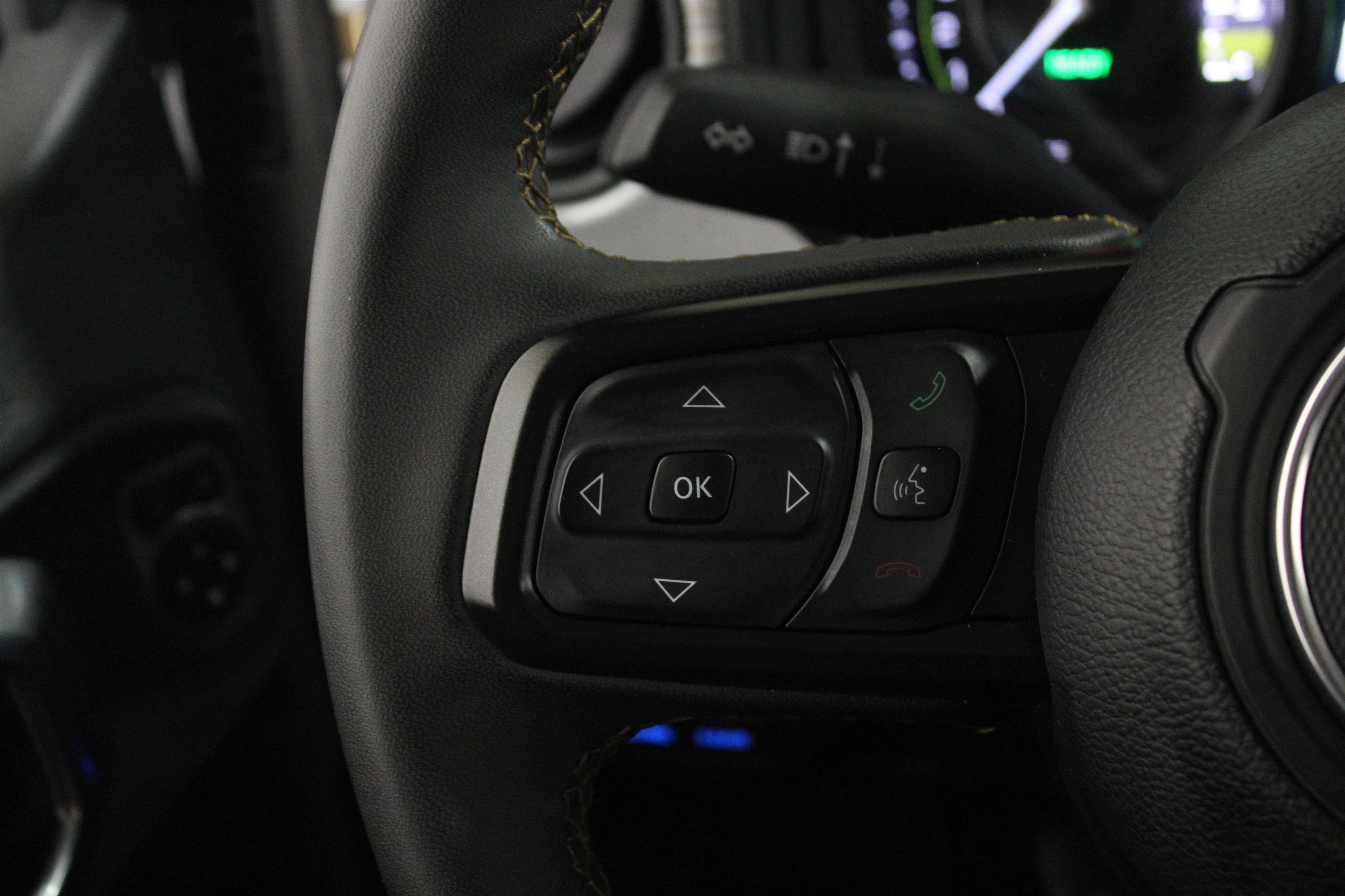 Used 2024 Jeep Wrangler Unlimited image 8