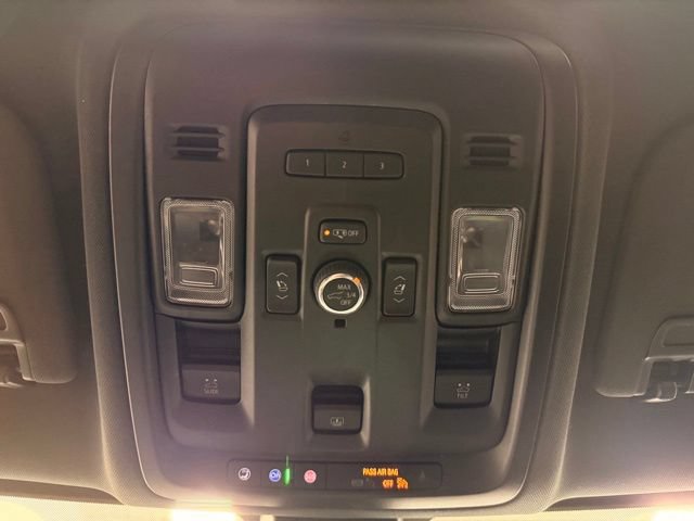 Used 2022 Chevrolet Tahoe LT w/ Luxury Package AWD/4WD image 47