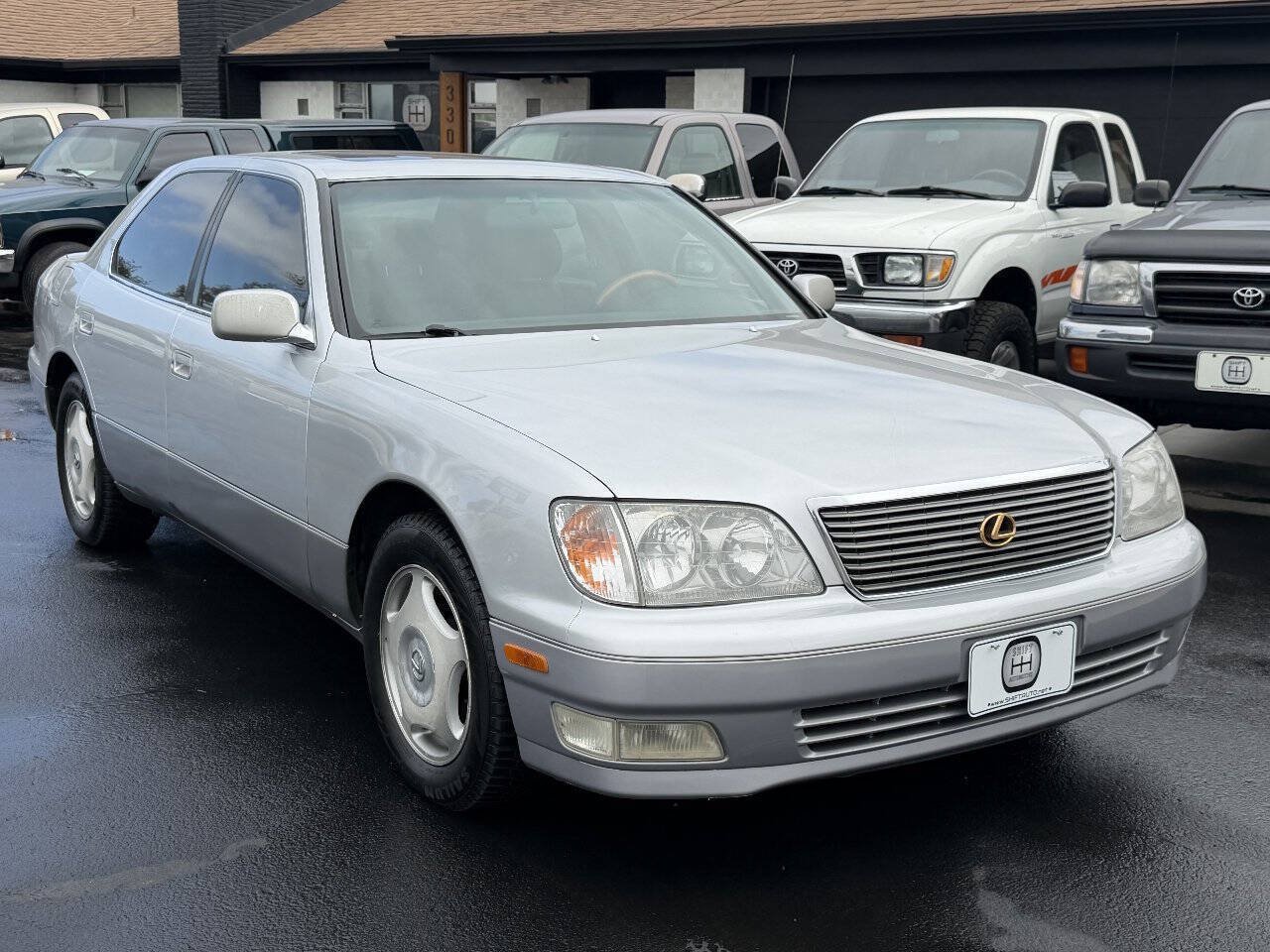 Used 1998 Lexus LS 400 RWD image 17