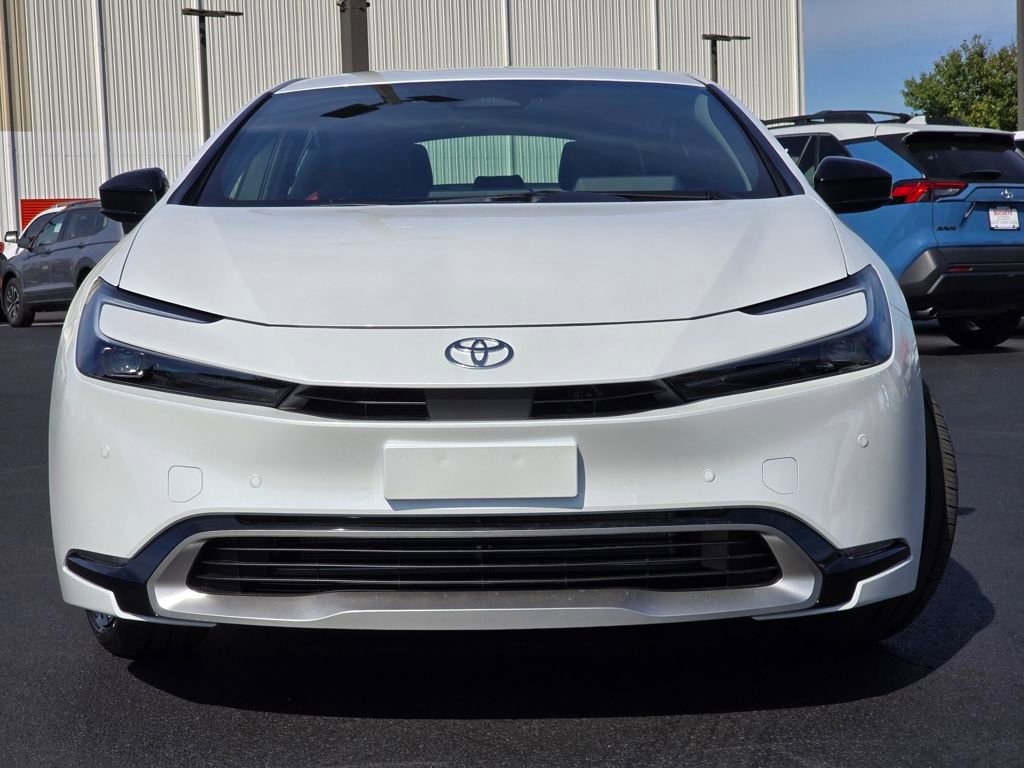 New 2026 Toyota Prius Plug-In Hybrid image 12
