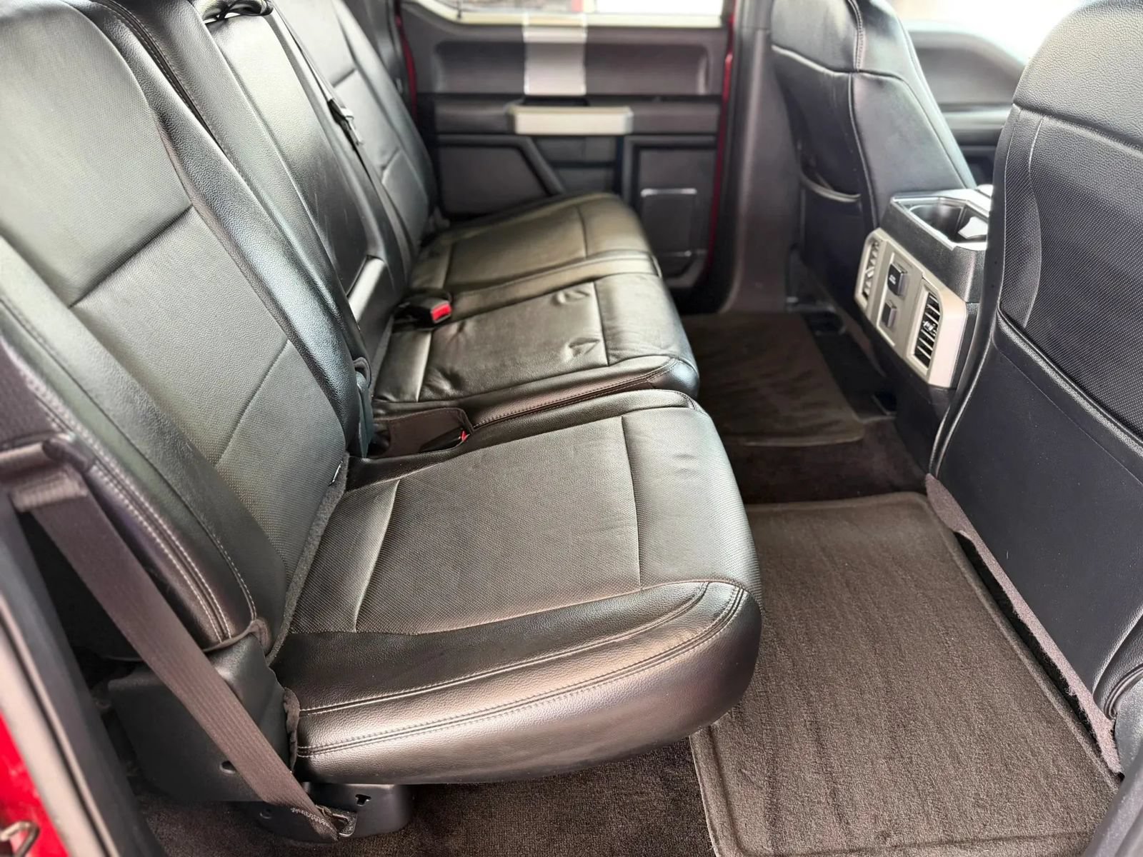 Used 2015 Ford F150 Lariat AWD/4WD image 18