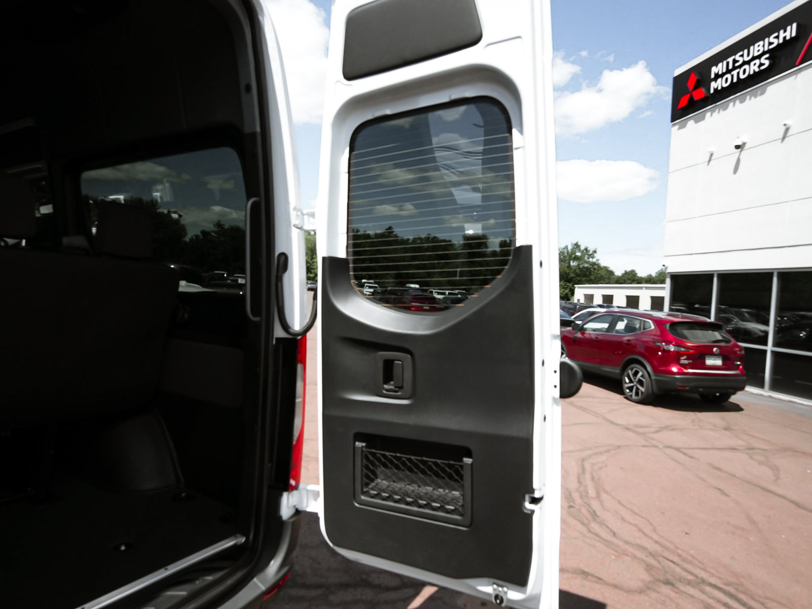Used 2026 Mercedes-Benz Sprinter 2500 image 48