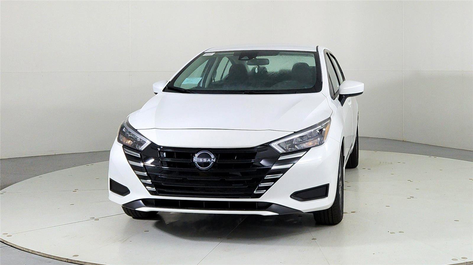 New 2025 Nissan Versa SV w/ Trunk Package image 2