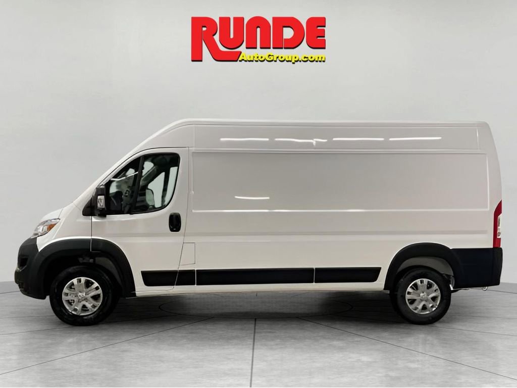 New 2025 RAM ProMaster 2500 w/ Quick Order Package 22G SLT image 2