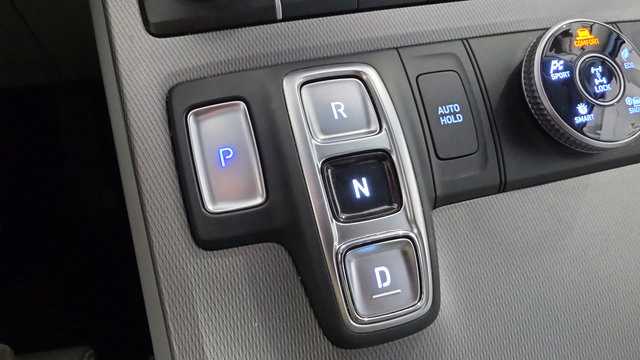 Used 2021 Hyundai Palisade SE AWD/4WD image 19