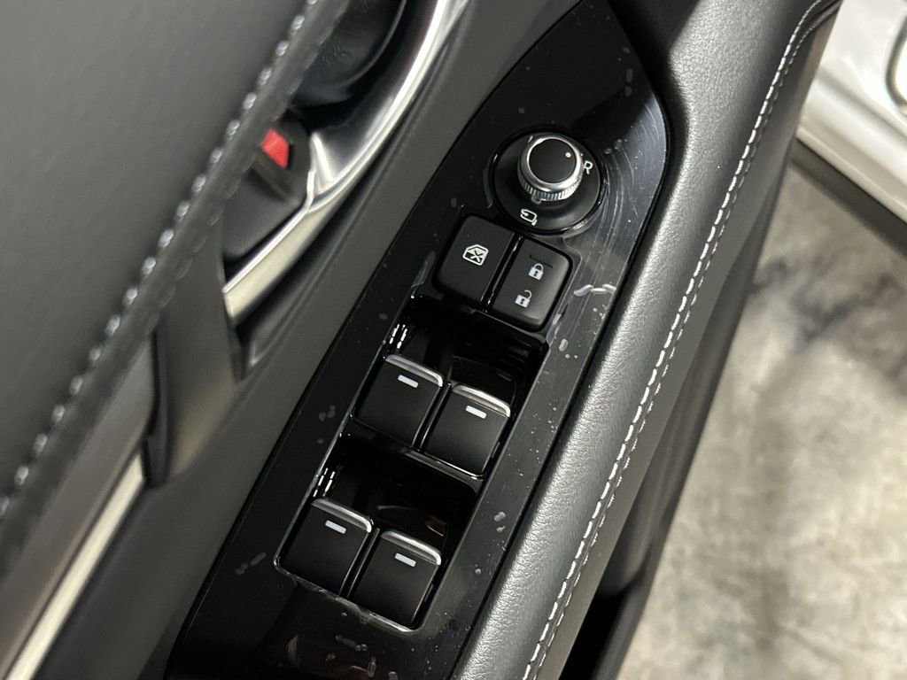 New 2025 MAZDA CX-5 AWD 2.5 S w/ Premium Plus Pkg image 13