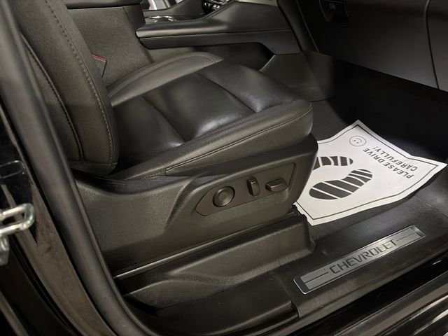 Used 2023 Chevrolet Suburban LT image 28