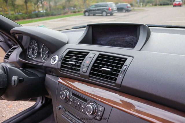 Used 2010 BMW 135i Convertible image 72