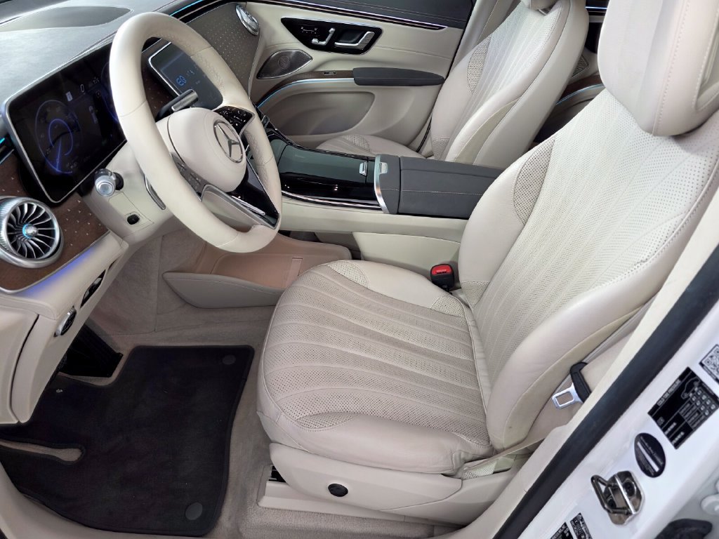 Certified 2023 Mercedes-Benz EQS 450+ SUV image 9