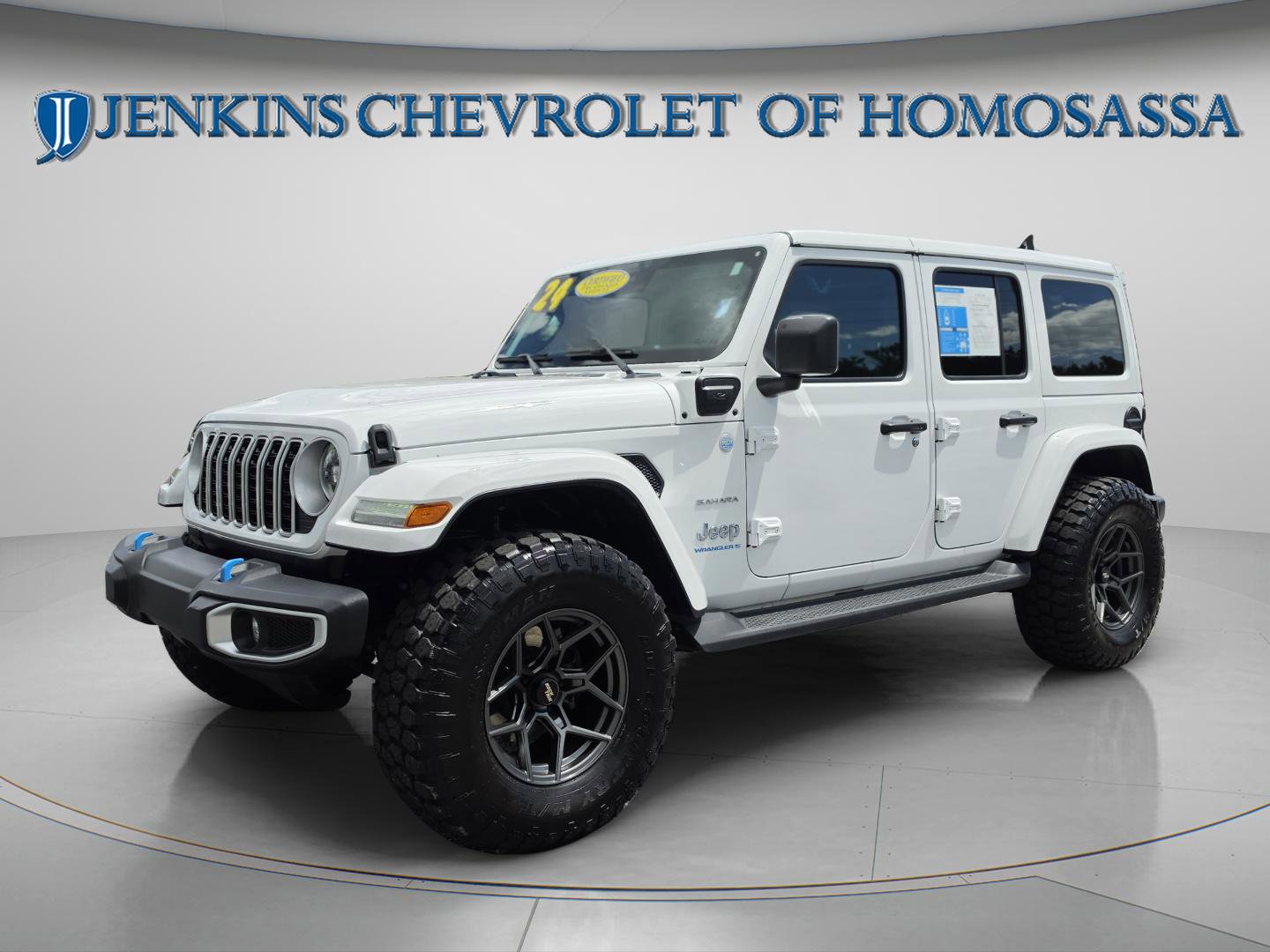 Used 2024 Jeep Wrangler Unlimited Sahara AWD/4WD image 10