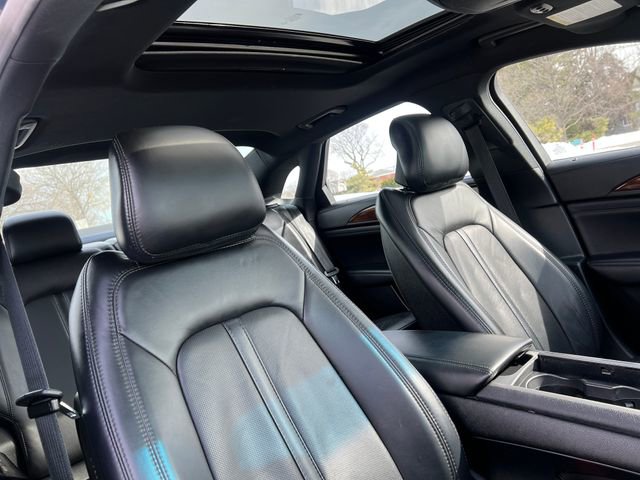 Used 2018 Lincoln MKZ Reserve w/ Climate Package FWD image 34