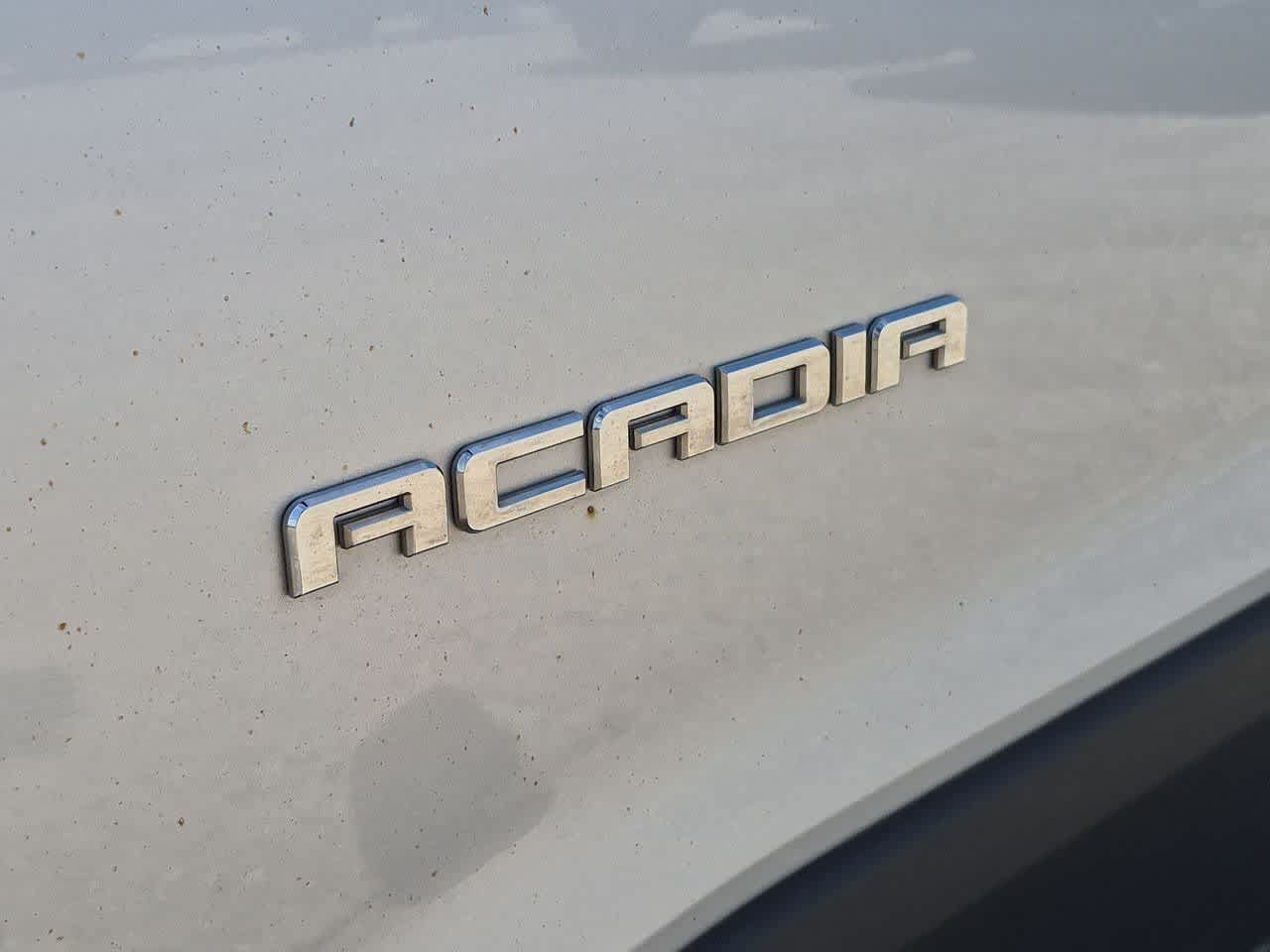 Used 2017 GMC Acadia SLT AWD/4WD image 5